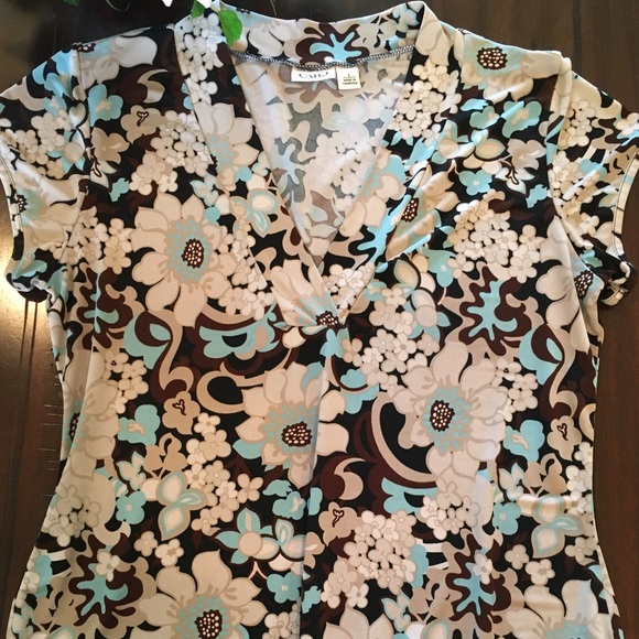 Cato Top - Picture 2 of 5